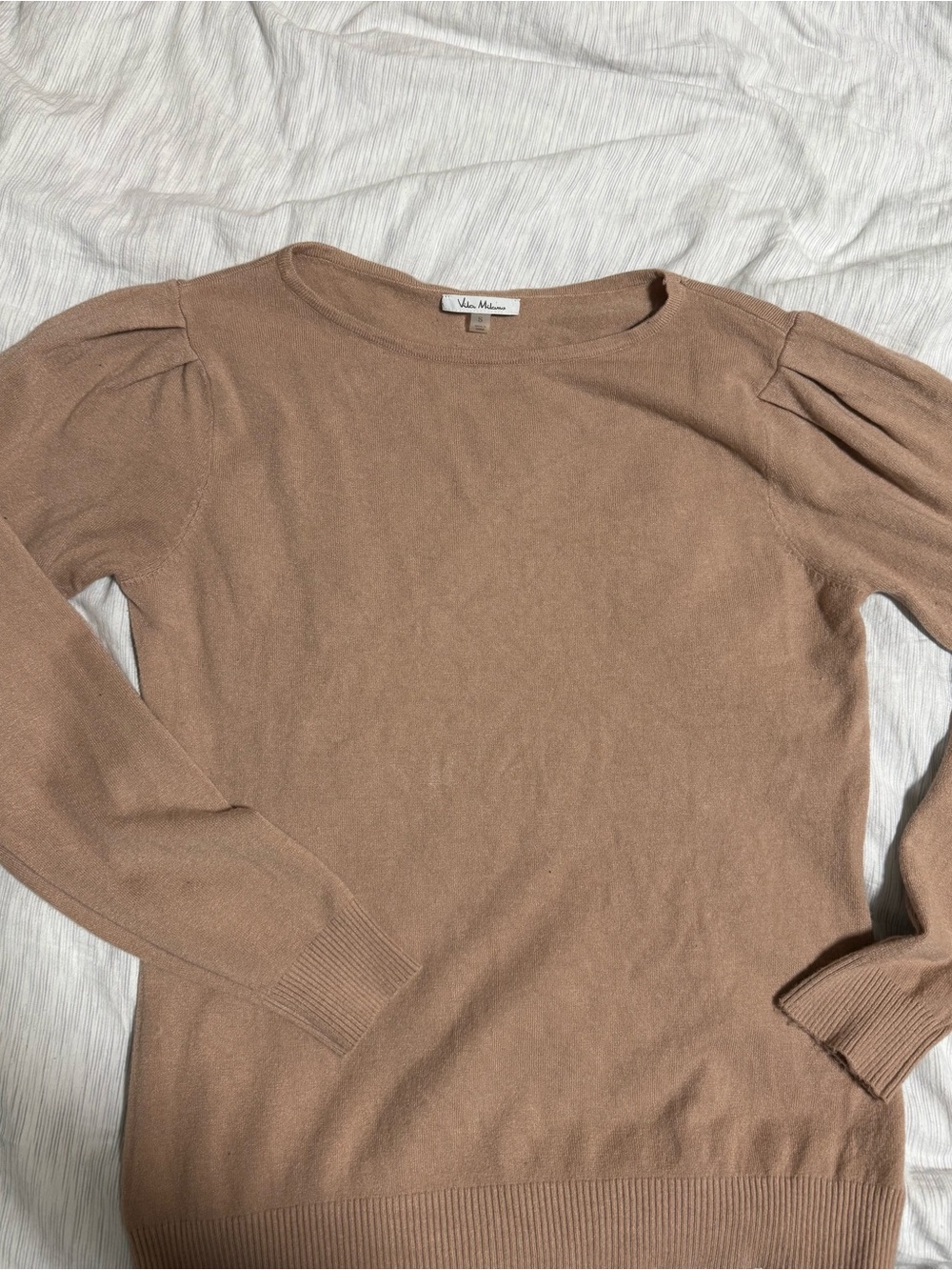 Vila Woman Puff-Sleeve Knit Sweater in Camel